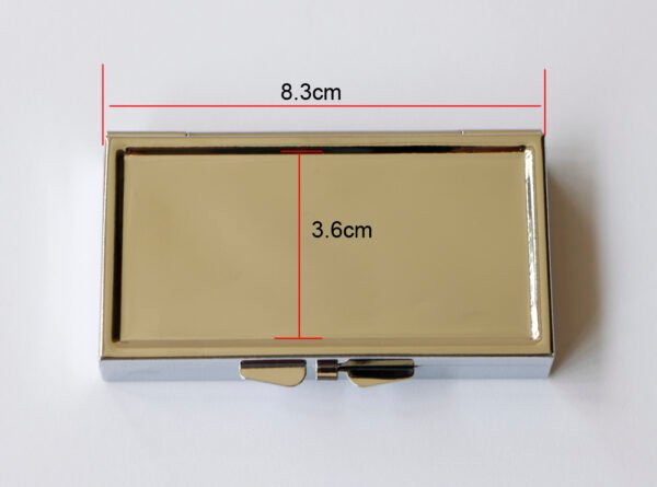 7 Day Pill Box-Metal7 sections-Retro Rectangle Pill Case